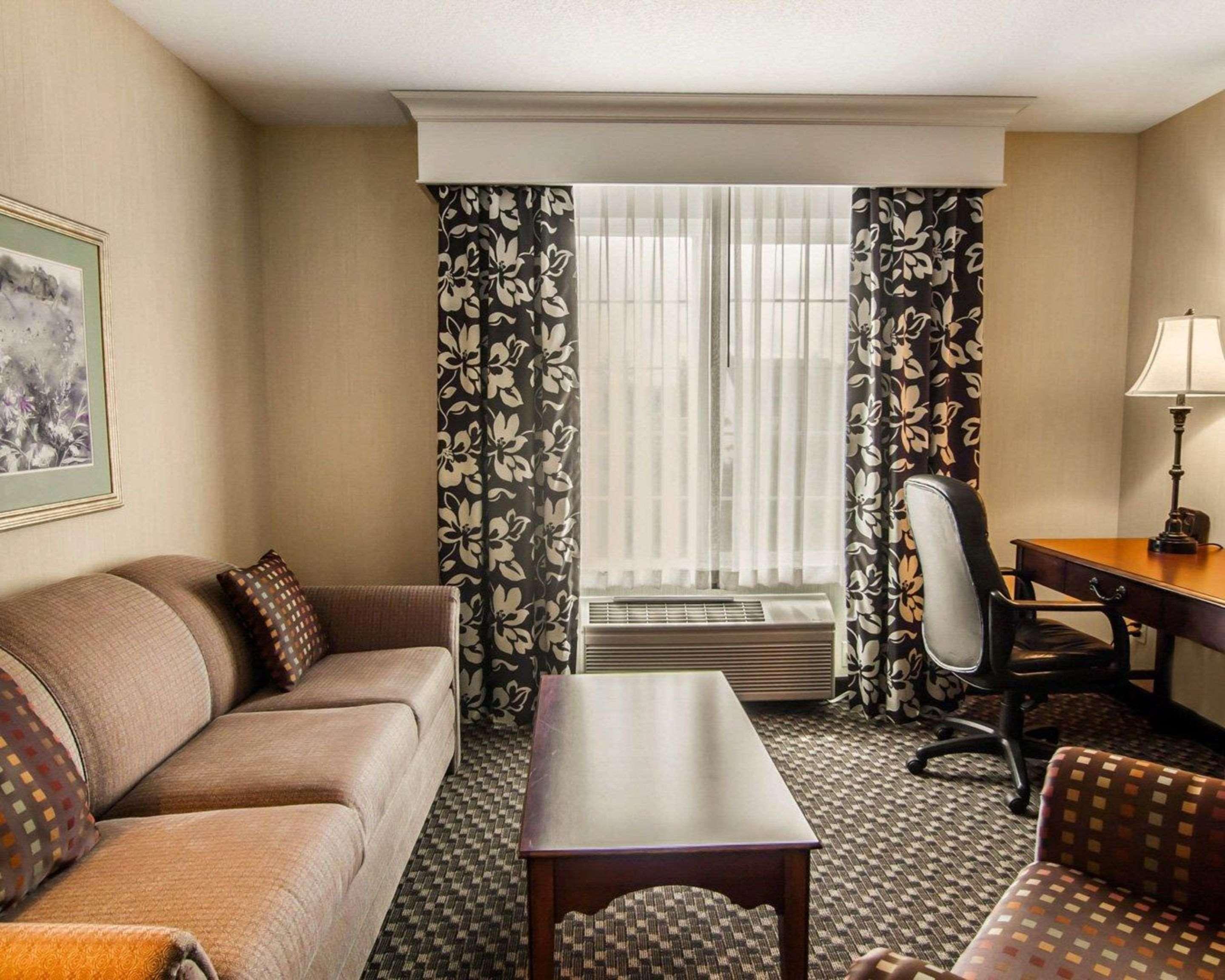 Comfort Suites Corvallis Buitenkant foto